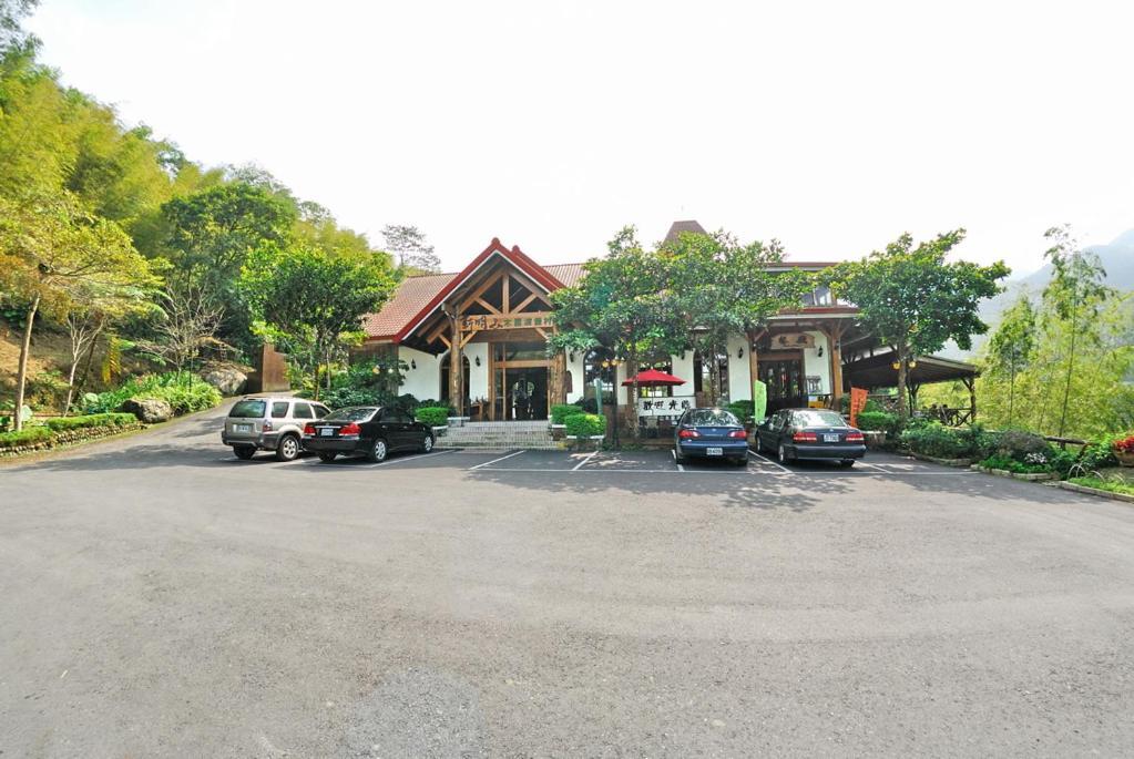 Shinmingshan Holiday Inn Lugu Dış mekan fotoğraf